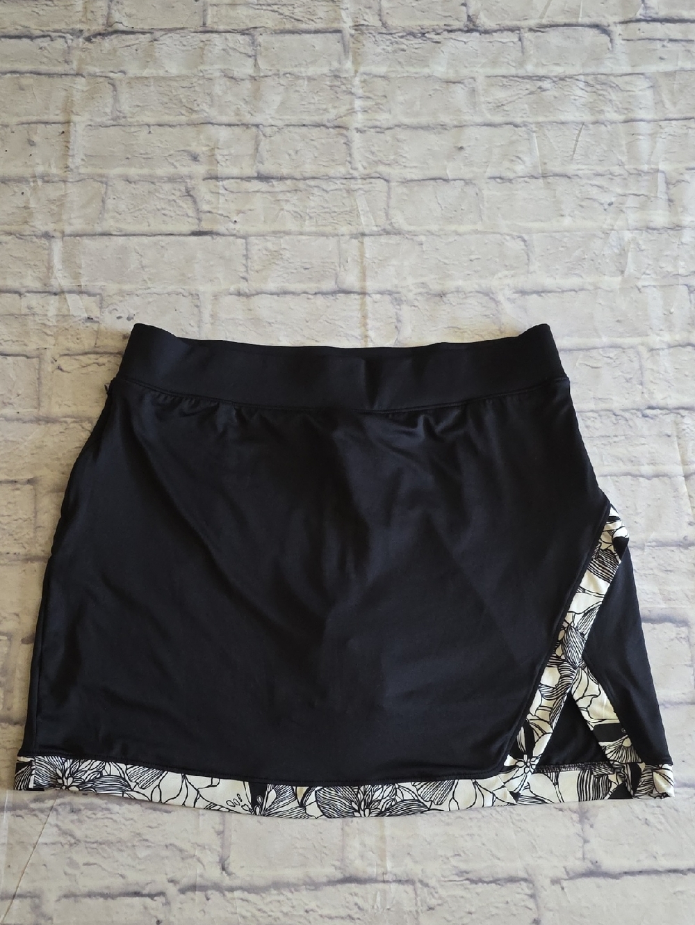Black Active A-Line Skort with Floral Trim